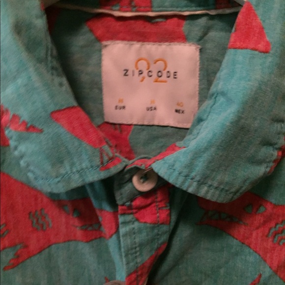 Men’s Teal Orange Fish Print Button-Up. Men’s Med - Picture 2 of 2